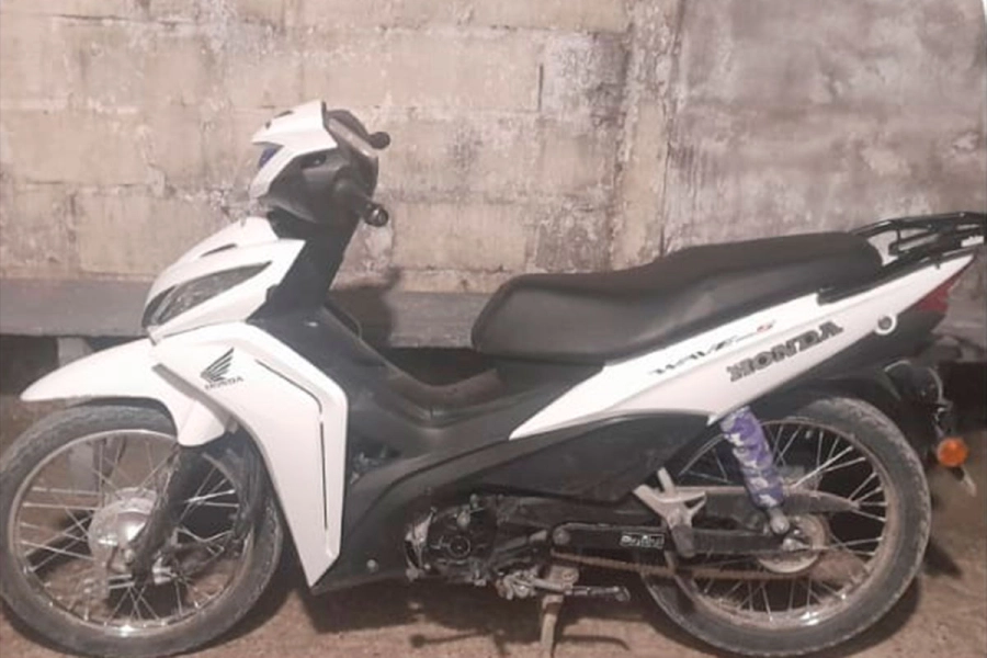 La moto secuestrada. (PER)