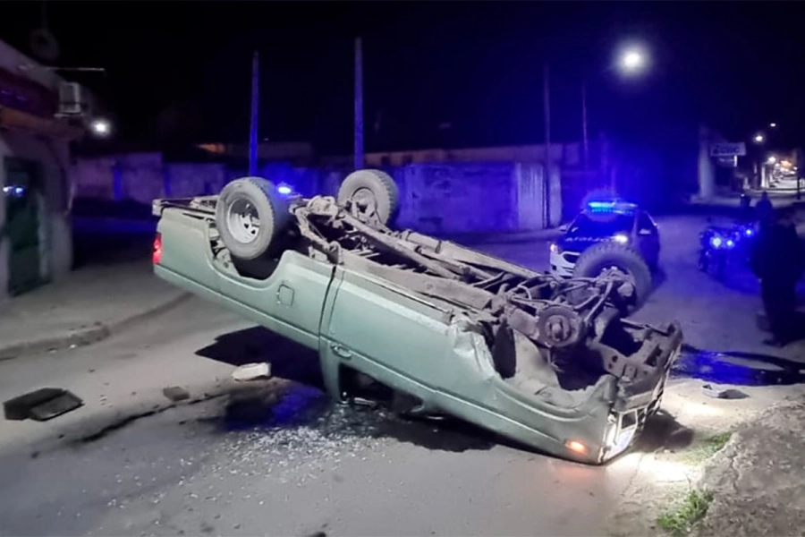 Conductor ebrio volc&oacute; su camioneta en Victoria: ten&iacute;a 2,03 de alcohol en sangre