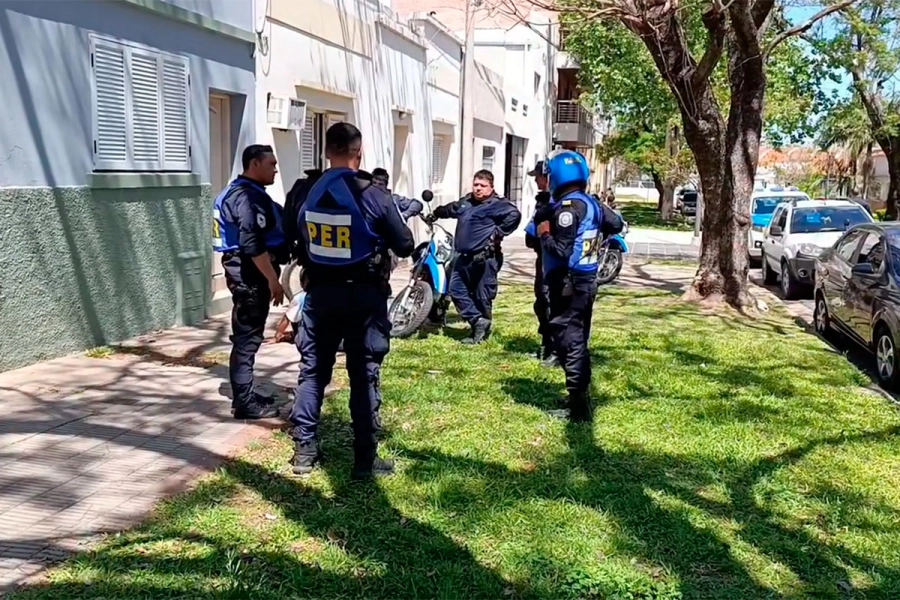 La Polic&iacute;a fue alertada por albañiles que trabajaban en la zona.