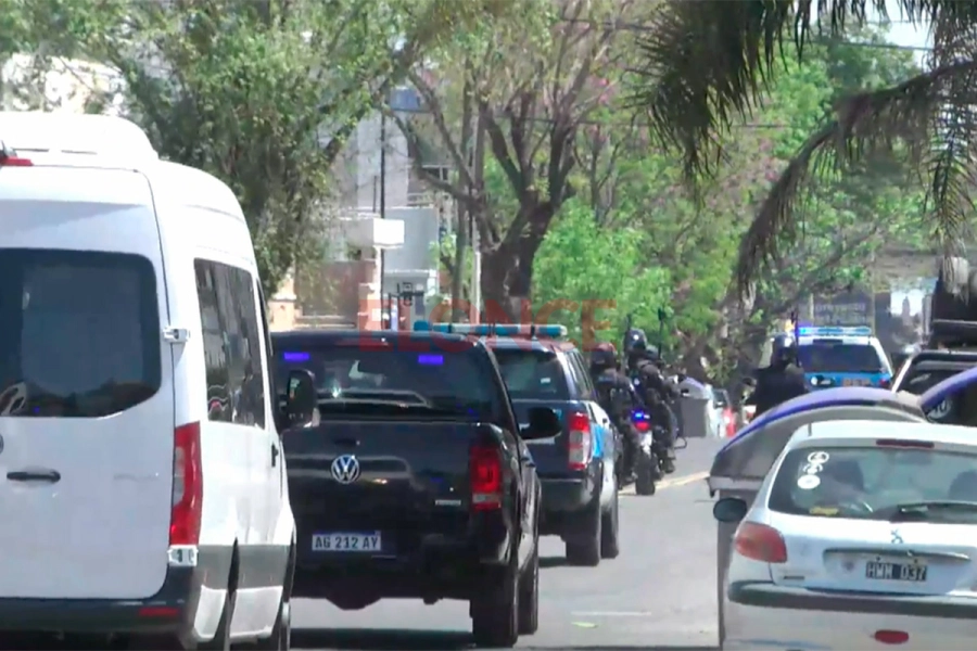 Importante operativo en Paran&aacute; por la llegada de Javier Milei