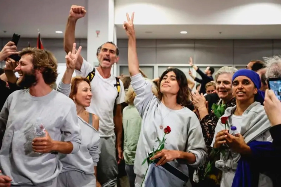 Israel envi&oacute; a Atenas a activistas de varios pa&iacute;ses (foto Reuters)