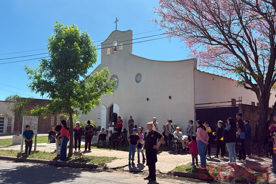 Virgen del Rosario en parroquias de Paran&aacute; (foto Elonce)