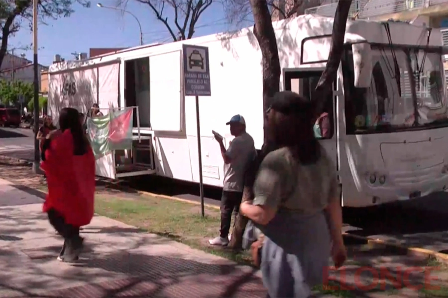 Estudiantes impulsaron una colecta de sangre con un mensaje solidario