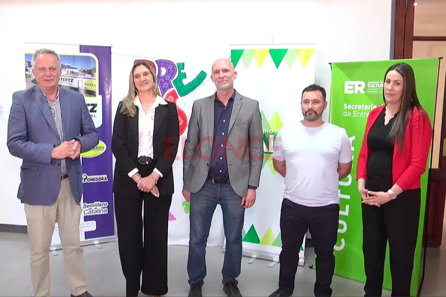 Carlos Weiss, Alejandrina Bruno, Juli&aacute;n Stoppello, Leandro L&oacute;pez y Florencia Landra (foto Elonce)