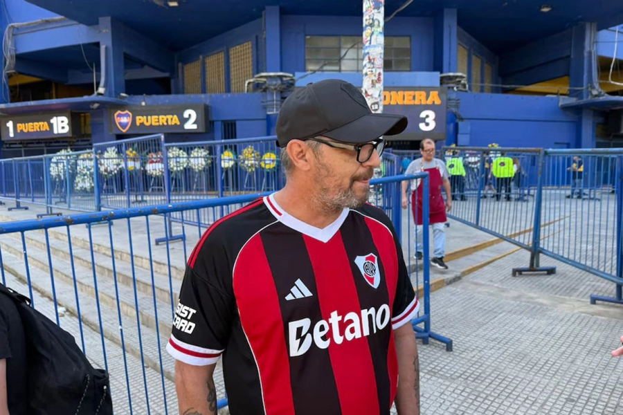Los fan&aacute;ticos de River tambi&eacute;n dicen presente.