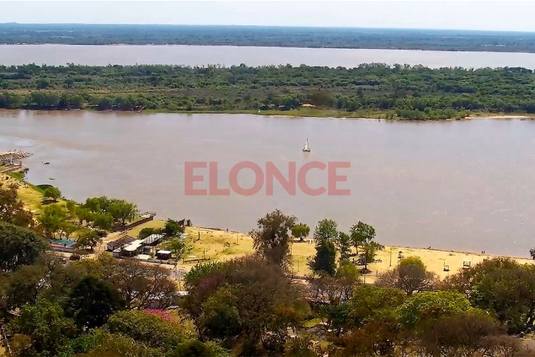 El río mide 1,58 metros en Paraná: las proyecciones para las próximas semanas