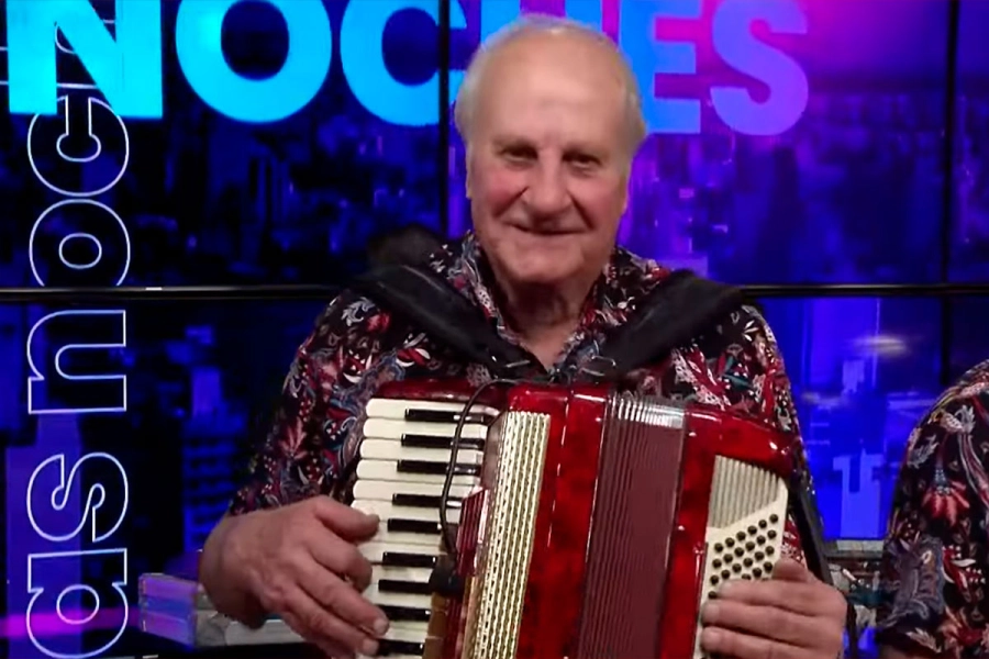 Ismael Arduin, acordeonista (foto Elonce)