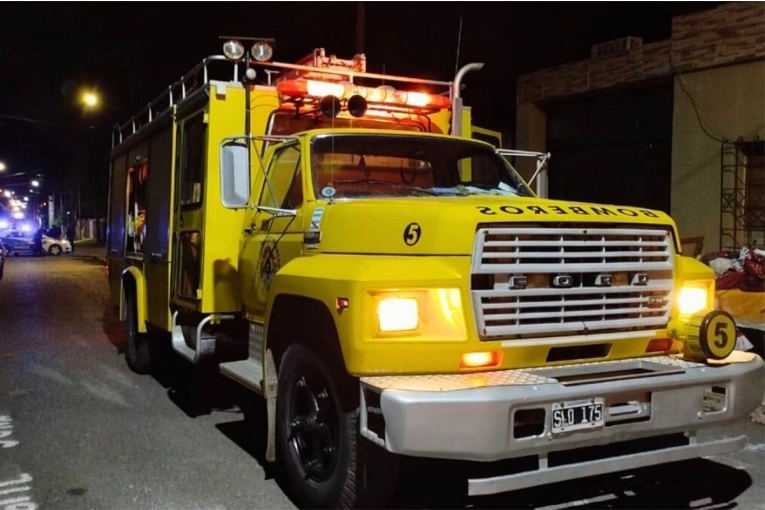 Hombre sufrió graves quemaduras tras explosión en su vivienda y fue derivado a Paraná