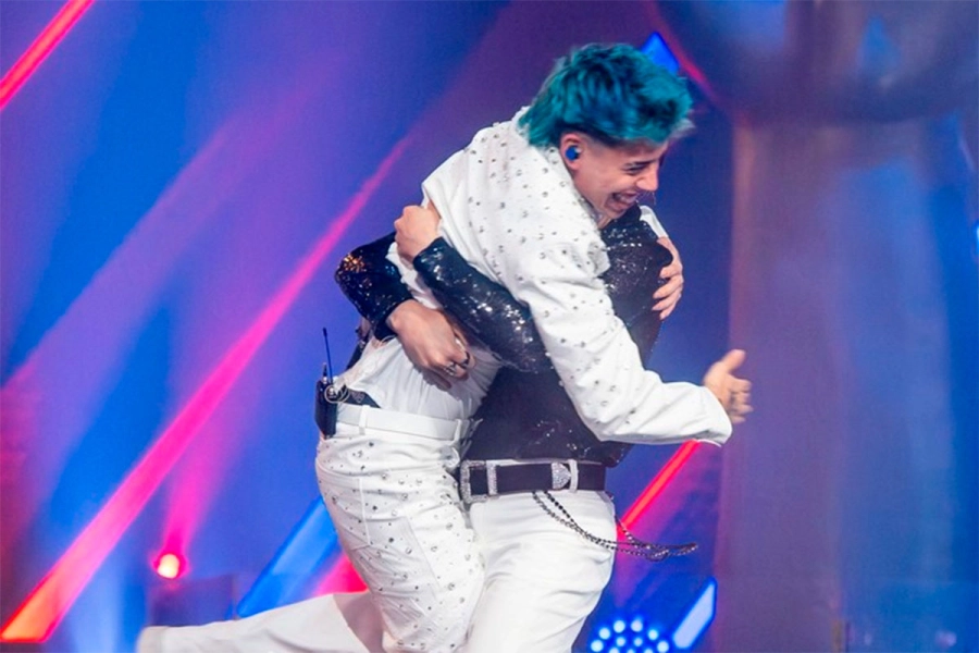 Luck Ra y Nicol&aacute;s Behringer