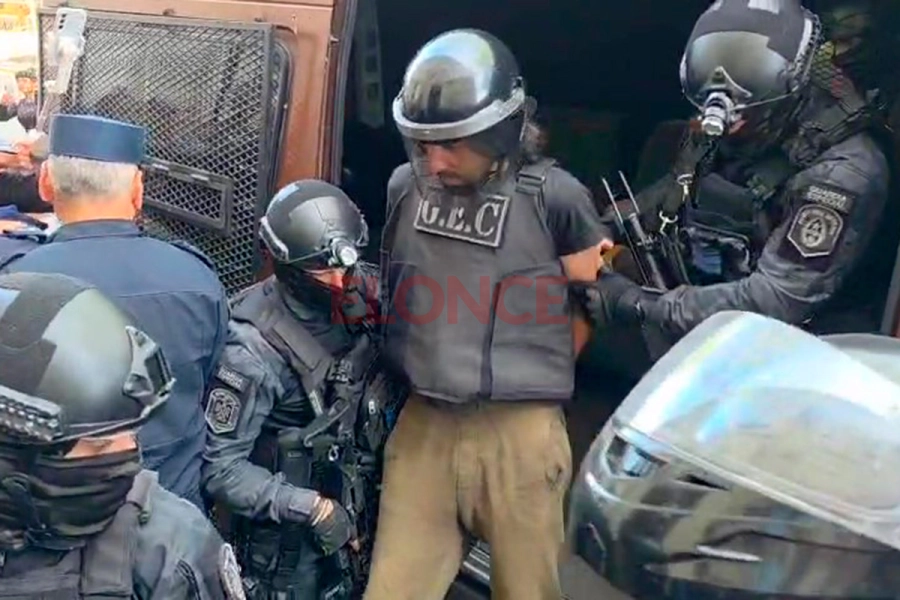 Lleg&oacute; Laurta a Concordia bajo fuerte custodia policial (foto: Elonce)