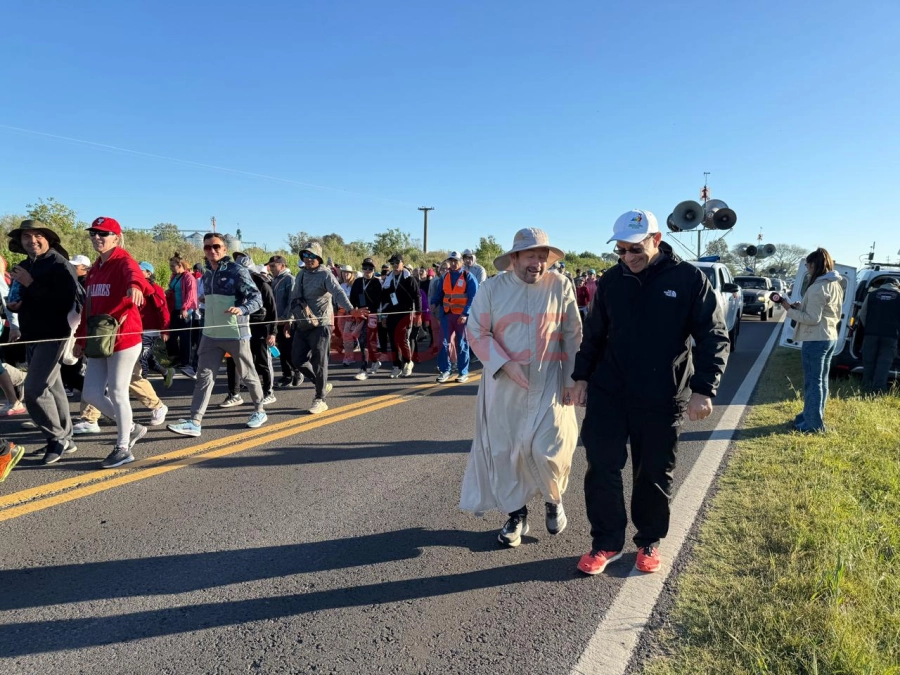 Peregrinaci&oacute;n de los Pueblos (foto Elonce)