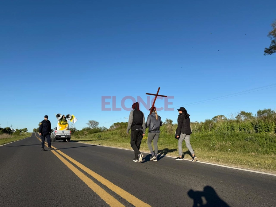 Peregrinaci&oacute;n de los Pueblos (foto Elonce)