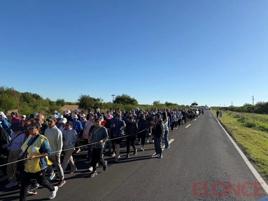 Peregrinaci&oacute;n de los Pueblos (foto Elonce)
