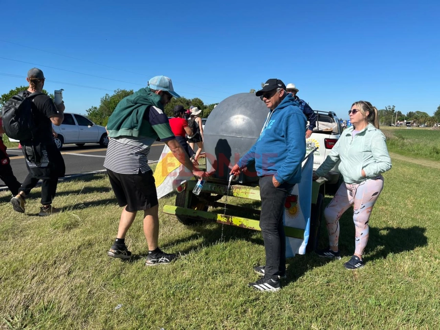 Peregrinaci&oacute;n de los Pueblos (foto Elonce)