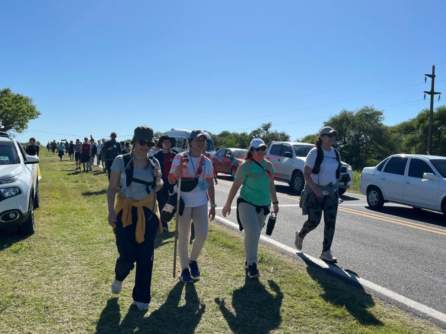 Peregrinaci&oacute;n de los Pueblos (foto Elonce)