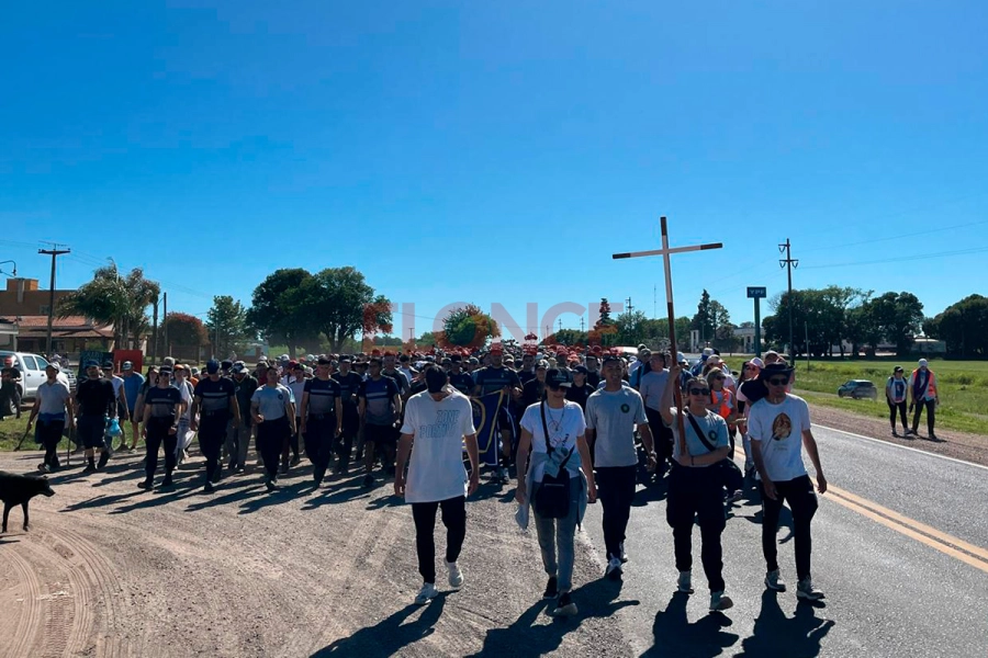 Peregrinaci&oacute;n de los Pueblos (foto Elonce)
