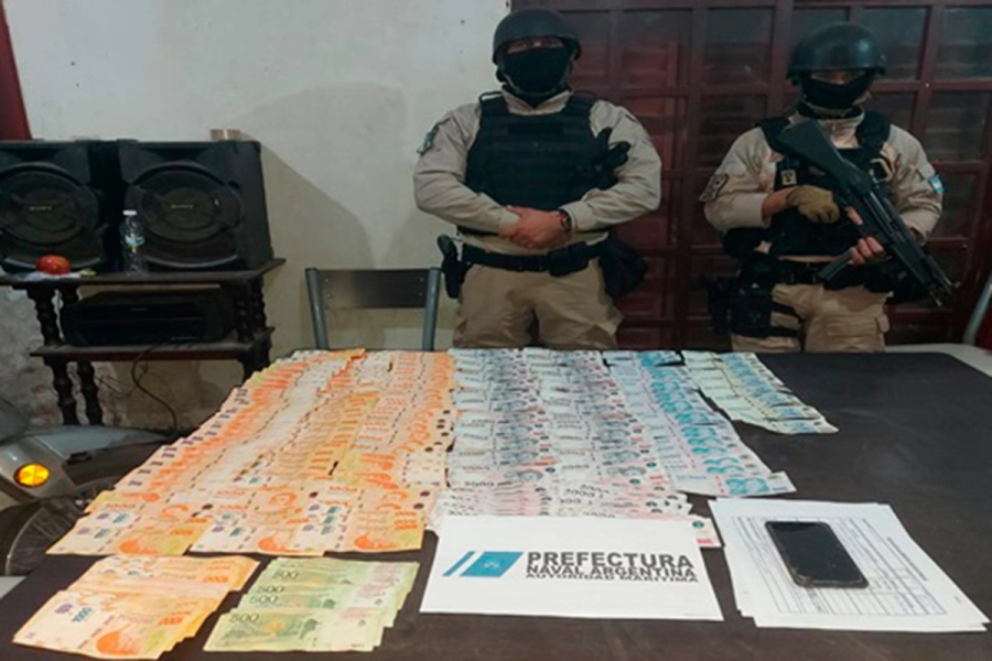 Allanamientos por narcomenudeo en Paran&aacute; (foto Prefectura Naval Argentina)