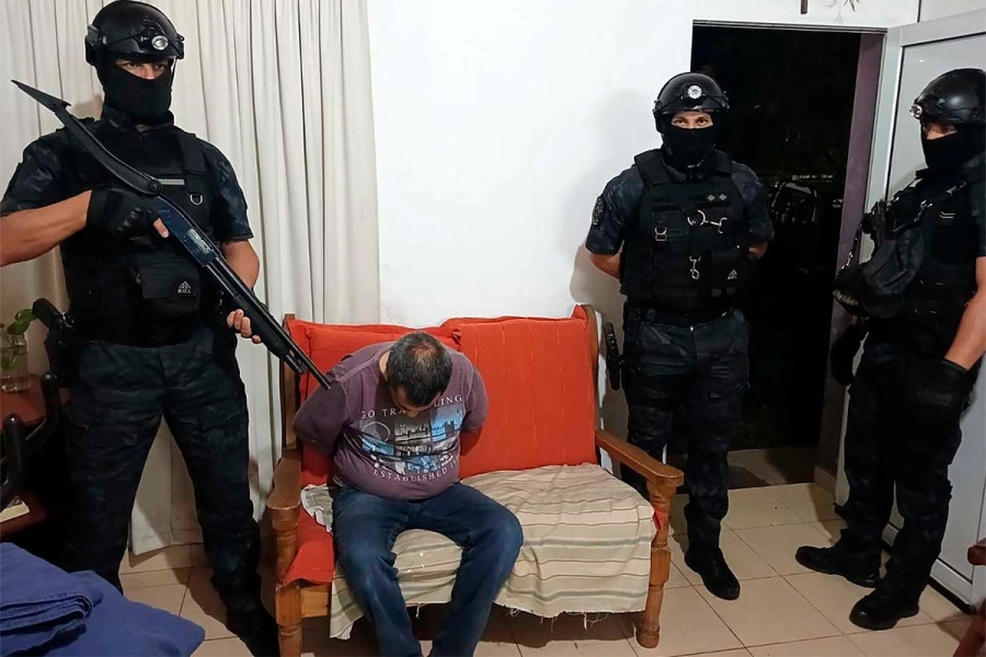 Un hombre se atrincher&oacute; en Col&oacute;n (foto Polic&iacute;a de Entre R&iacute;os)