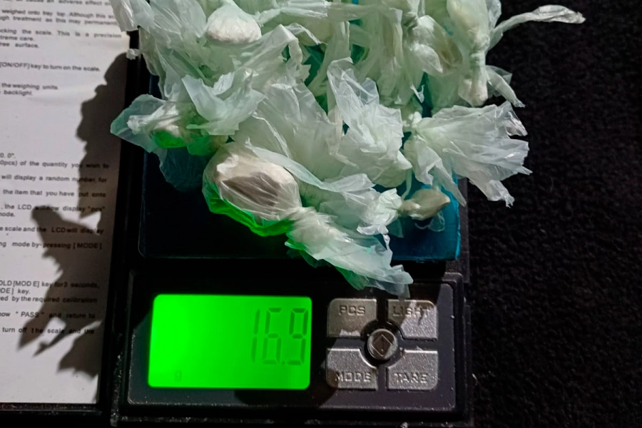 Incautaron celulares, dinero y hubo tres detenidos en allanamientos por Narcomenudeo