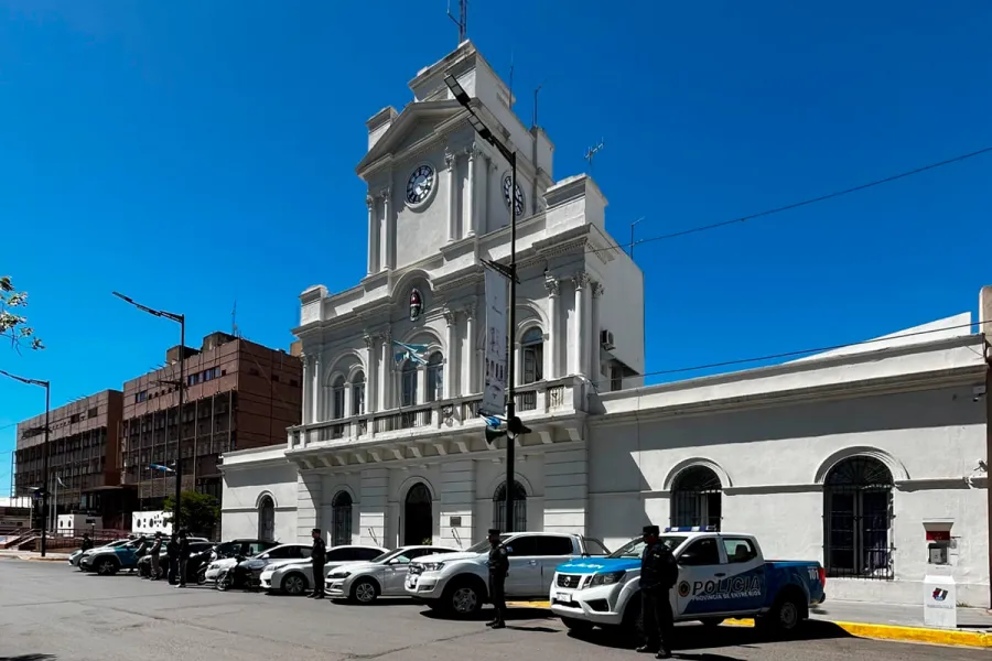 Secuestraron autos y motos por narcotr&aacute;fico en Concepci&oacute;n del Uruguay (foto Polic&iacute;a de Entre R&iacute;os)