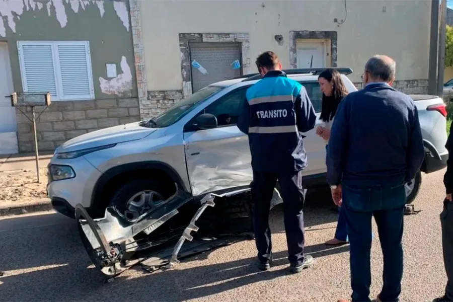 Fuerte choque entre dos veh&iacute;culos en Gualeguaych&uacute;