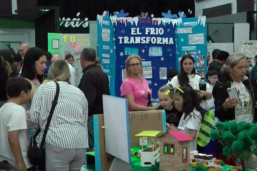 Feria educativa de la escuela Pastor Enrique Marconi (foto Elonce)