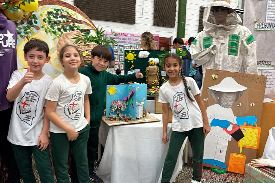 Feria educativa de la escuela Pastor Enrique Marconi (foto Elonce)