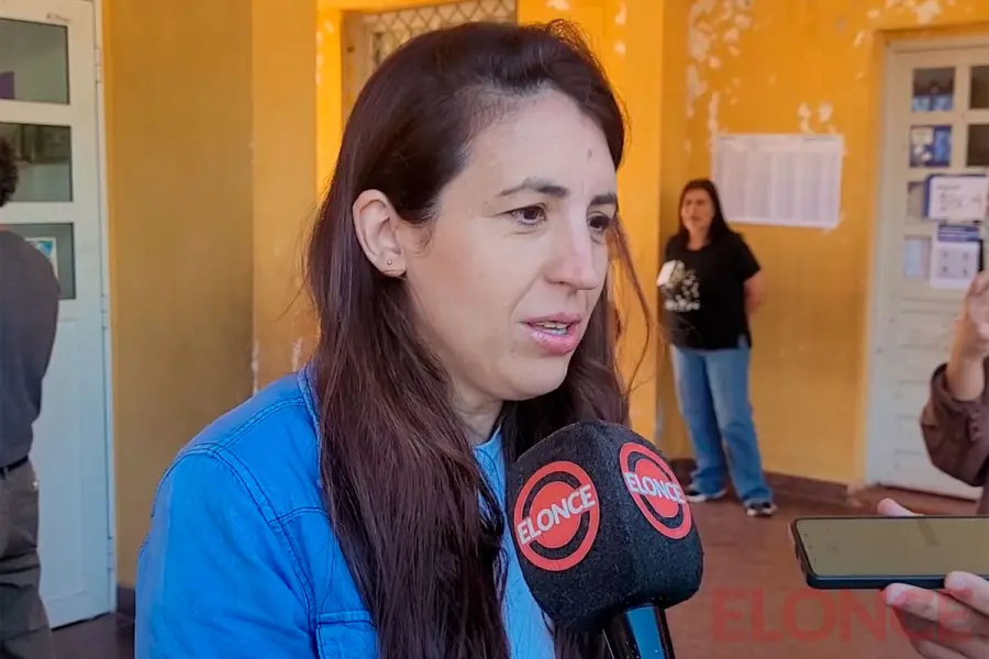 <b>Laura Marclay</b>,