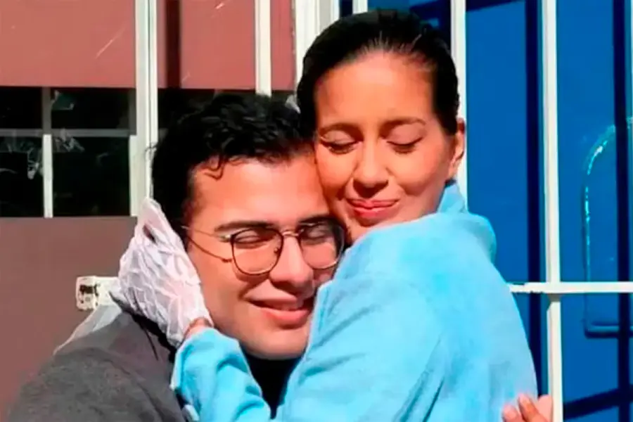 Cecilia Strzyzowski y C&eacute;sar Sena