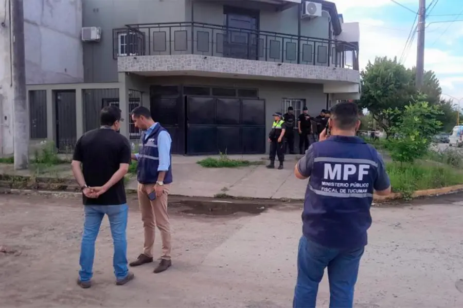 Avanza la investigaci&oacute;n por el contador hallado muerto dentro de un freezer