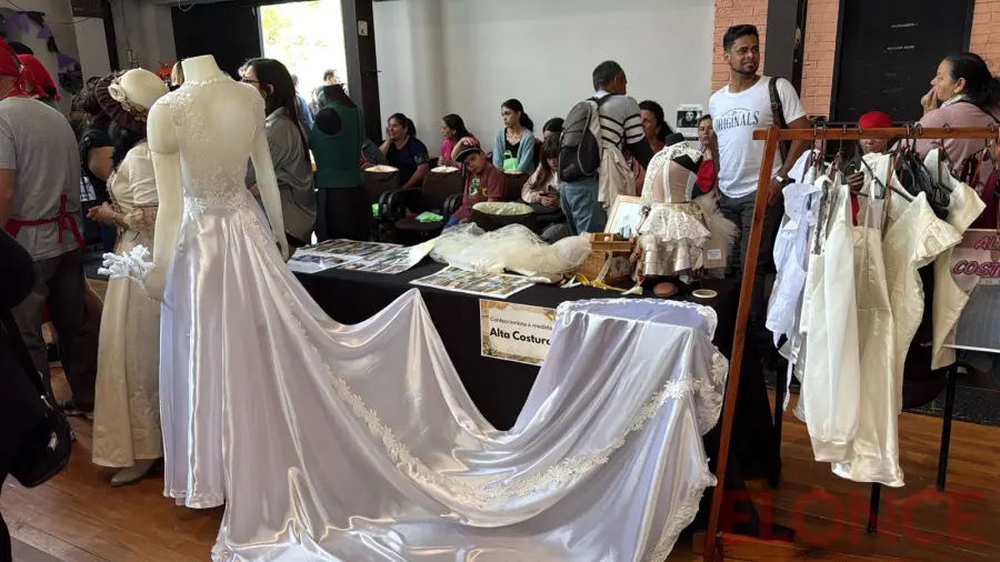 Muestra anual de centros de j&oacute;venes y adultos en Paran&aacute;