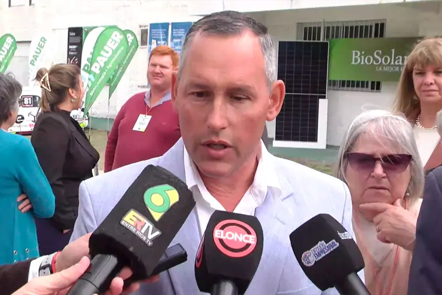 Sergio Borr&eacute;.