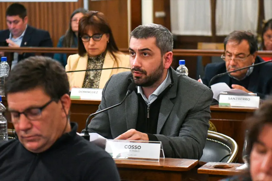 El senador Juan Pablo Cosso.