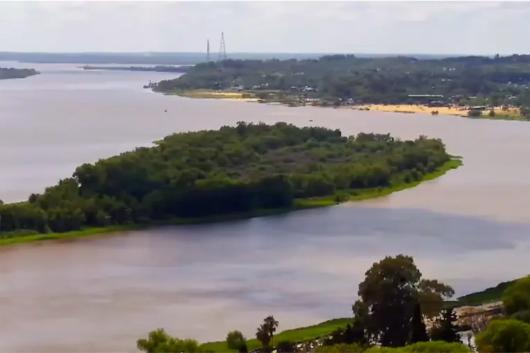 El origen del frente frío y el “escudo” que evitó que se produzcan heladas en Entre Ríos