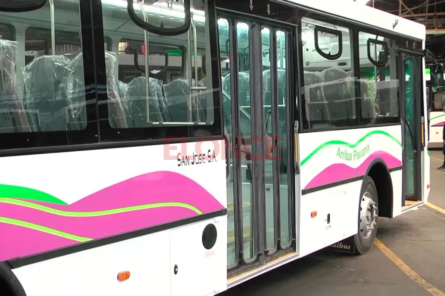 Transporte urbano en Paran&aacute; (foto Elonce)