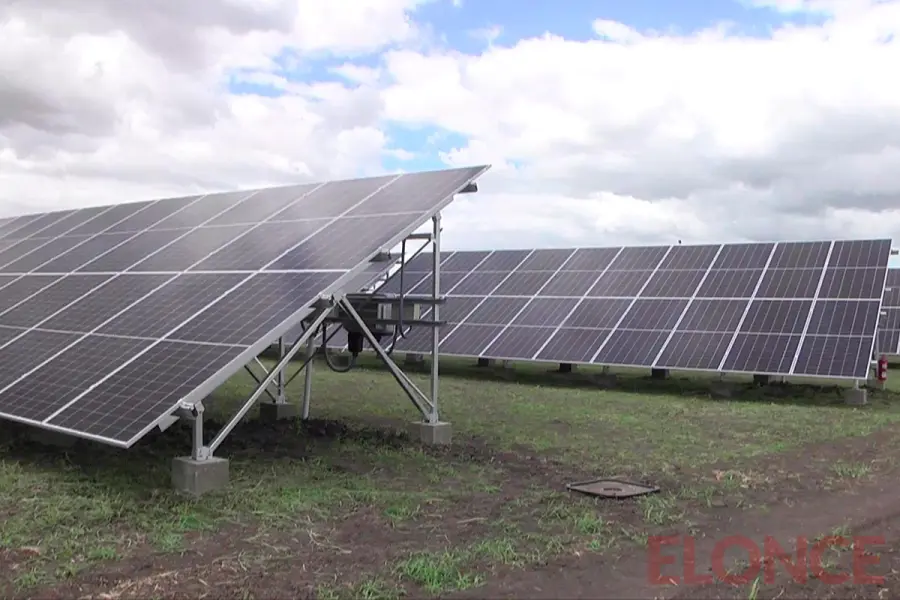 Paneles solares en el Aut&oacute;dromo de Paran&aacute; (foto Elonce)