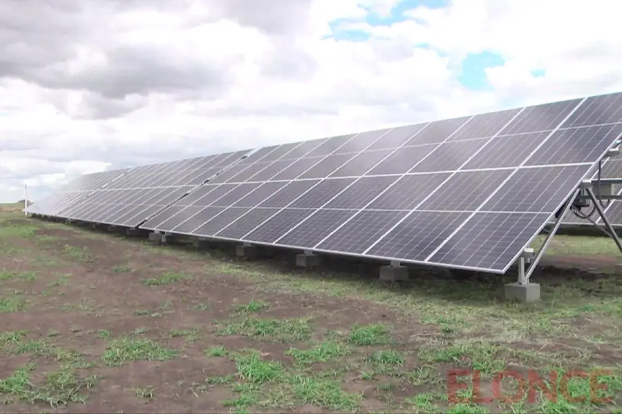 Paneles solares en el Aut&oacute;dromo de Paran&aacute; (foto Elonce)