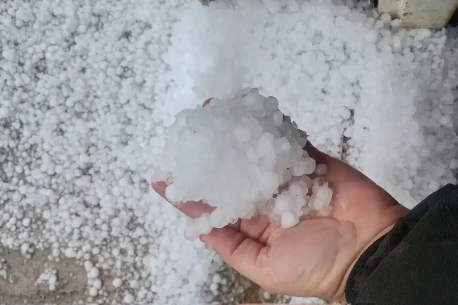 Un granizo de menor tama&ntilde;o cay&oacute; en otras localidades.