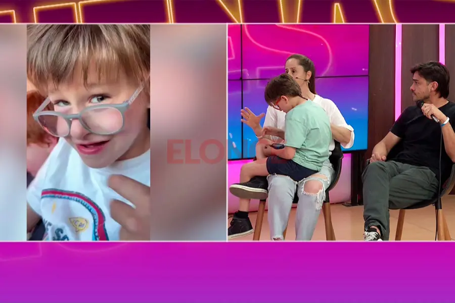 La familia acudi&oacute; con Pedro a Buenas Noches. Foto: Elonce.