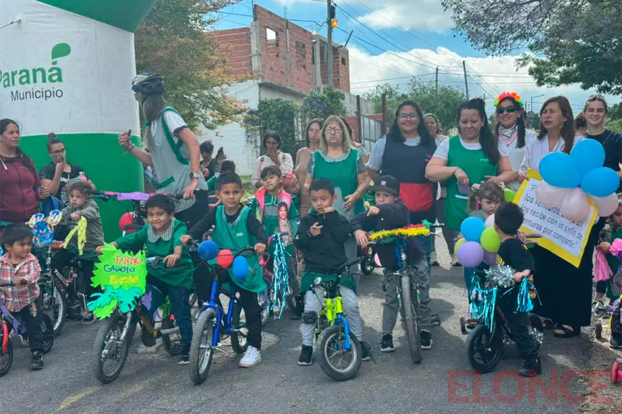 Entre sonrisas y pedaladas, los jardines celebraron en la Escuela Gaucho Rivero