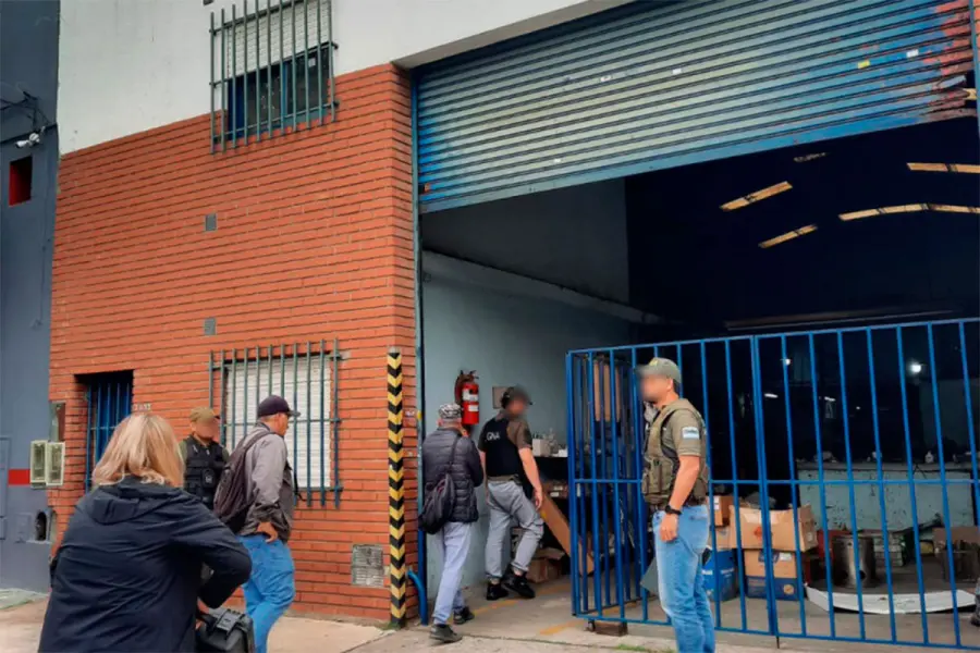 Decomisaron 25 kilos de una sustancia usada para fabricar pasta base y coca&iacute;na