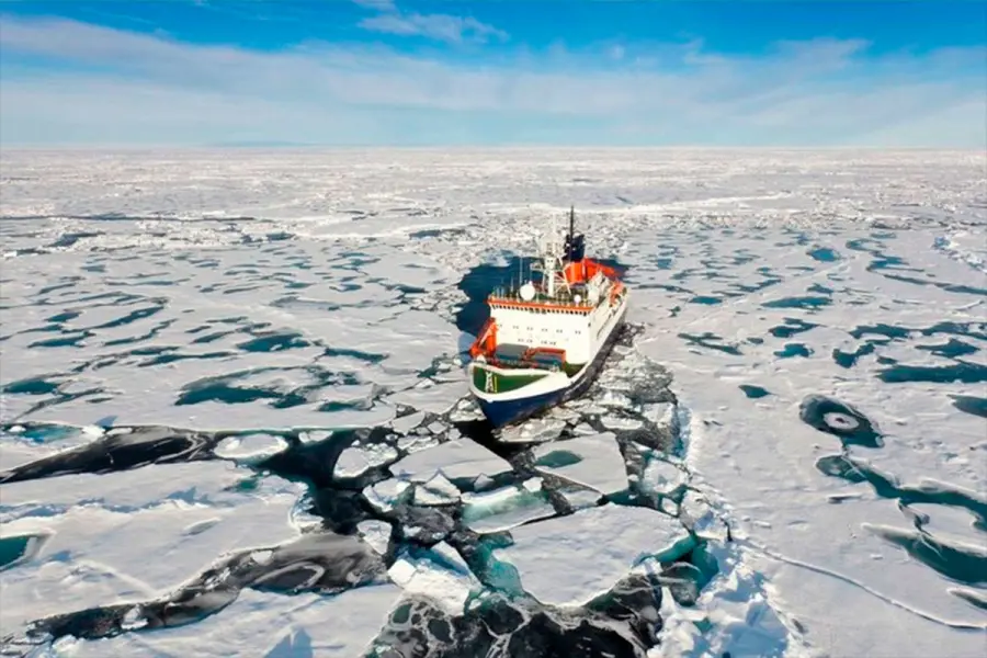 Alerta por el impacto del cambio clim&aacute;tico en los hielos del &Aacute;rtico.
