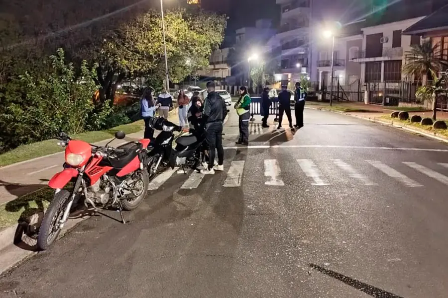 Operativo nocturno de control al tr&aacute;nsito vehicular en Paran&aacute;