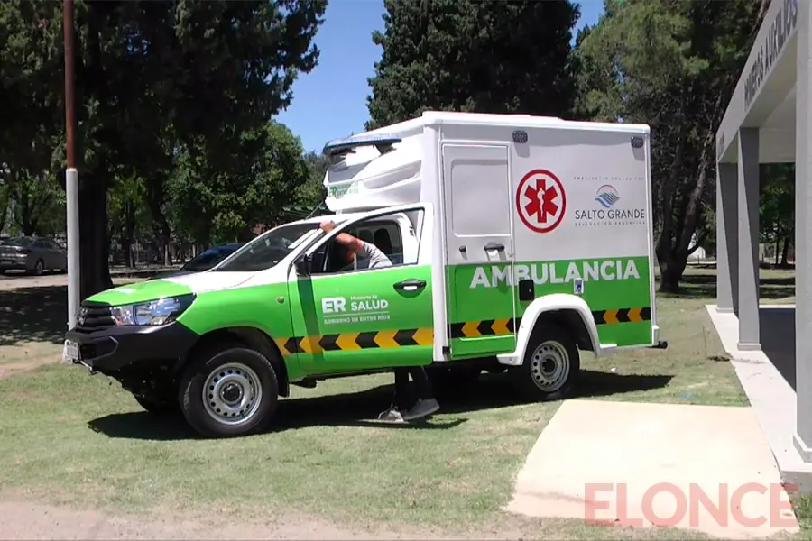 La ambulancia de la nueva base sanitaria en el Parque Industrial (foto Elonce)