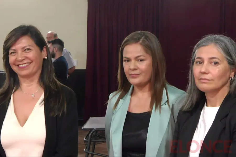 Candidatas de la Lista Alternativa Docente de AMET (foto Elonce)