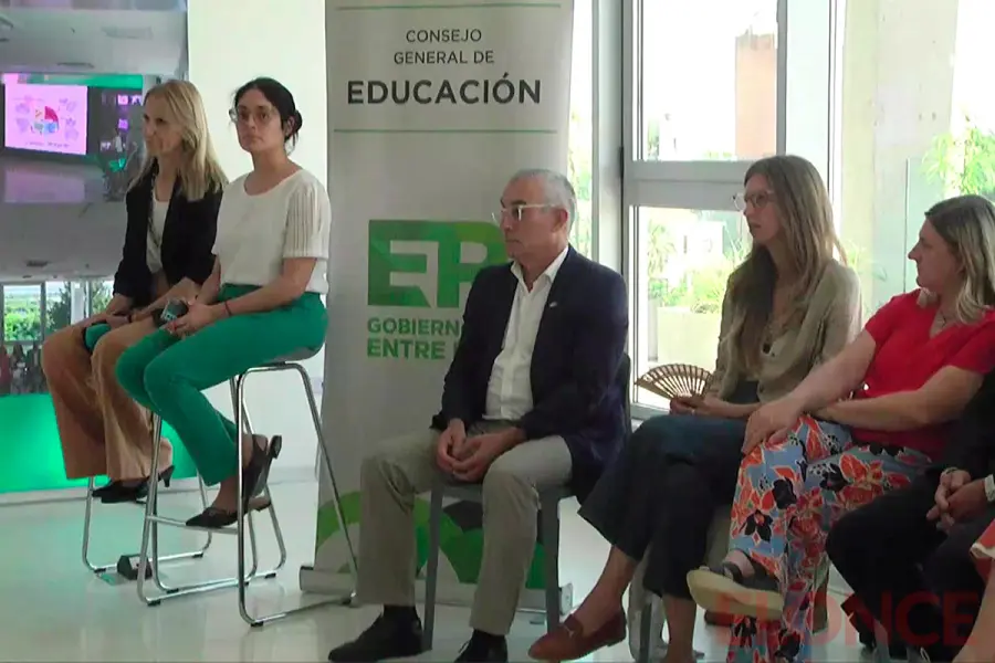 Taller de prospectiva de la Escuela Secundaria (foto Elonce)