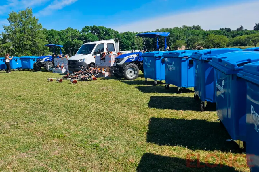 La Municipalidad incorpor&oacute; tractores, camiones, 1.000 contenedores y nuevas herramientas