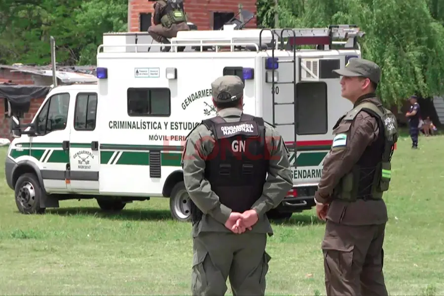 Reconstrucci&oacute;n del crimen de Gabriel Gusm&aacute;n en barrio Capib&aacute; (foto Elonce)