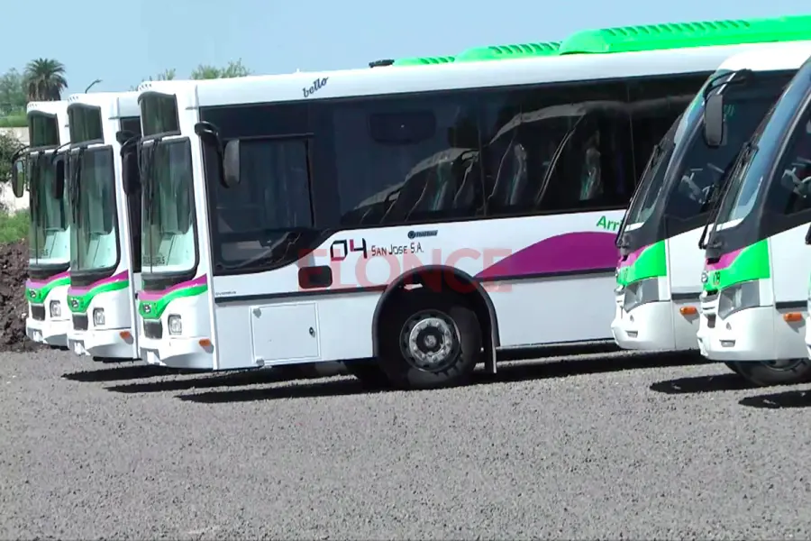 Nuevos colectivos urbanos en Paran&aacute; (foto Elonce)