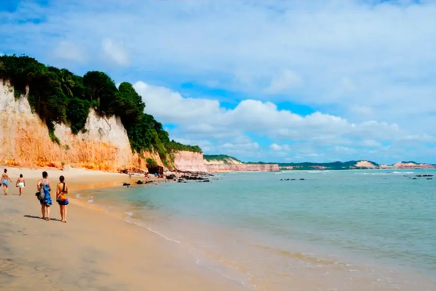 Baia dos Golfinhos, en Pipa, Brasil. (Foto Shutterstock).